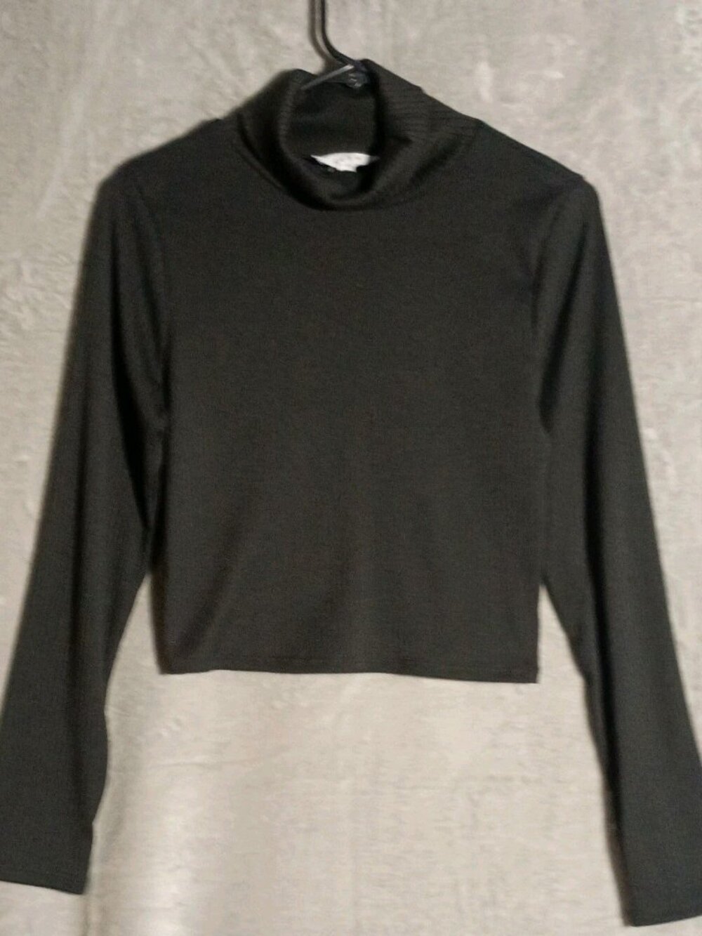 Gaze Crop Top Size Large Black Ribbed Long Sleeve T Shirt